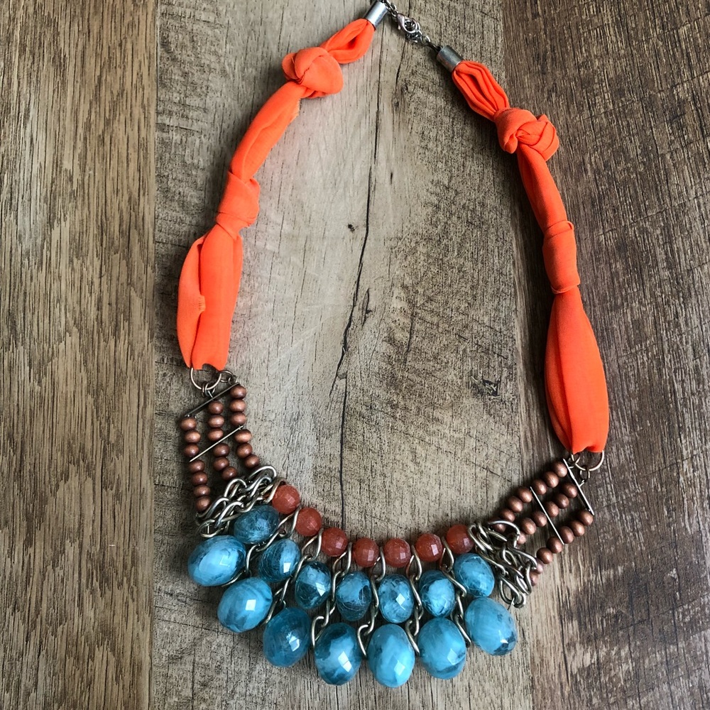 Summertime necklace for beach bums! ♥️